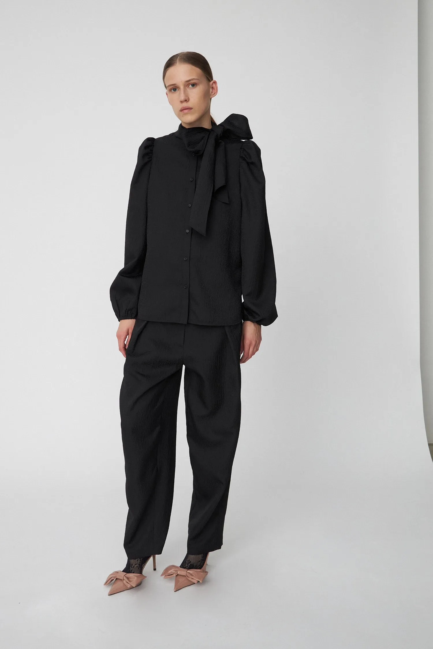 Bow Tie Shirt - Black