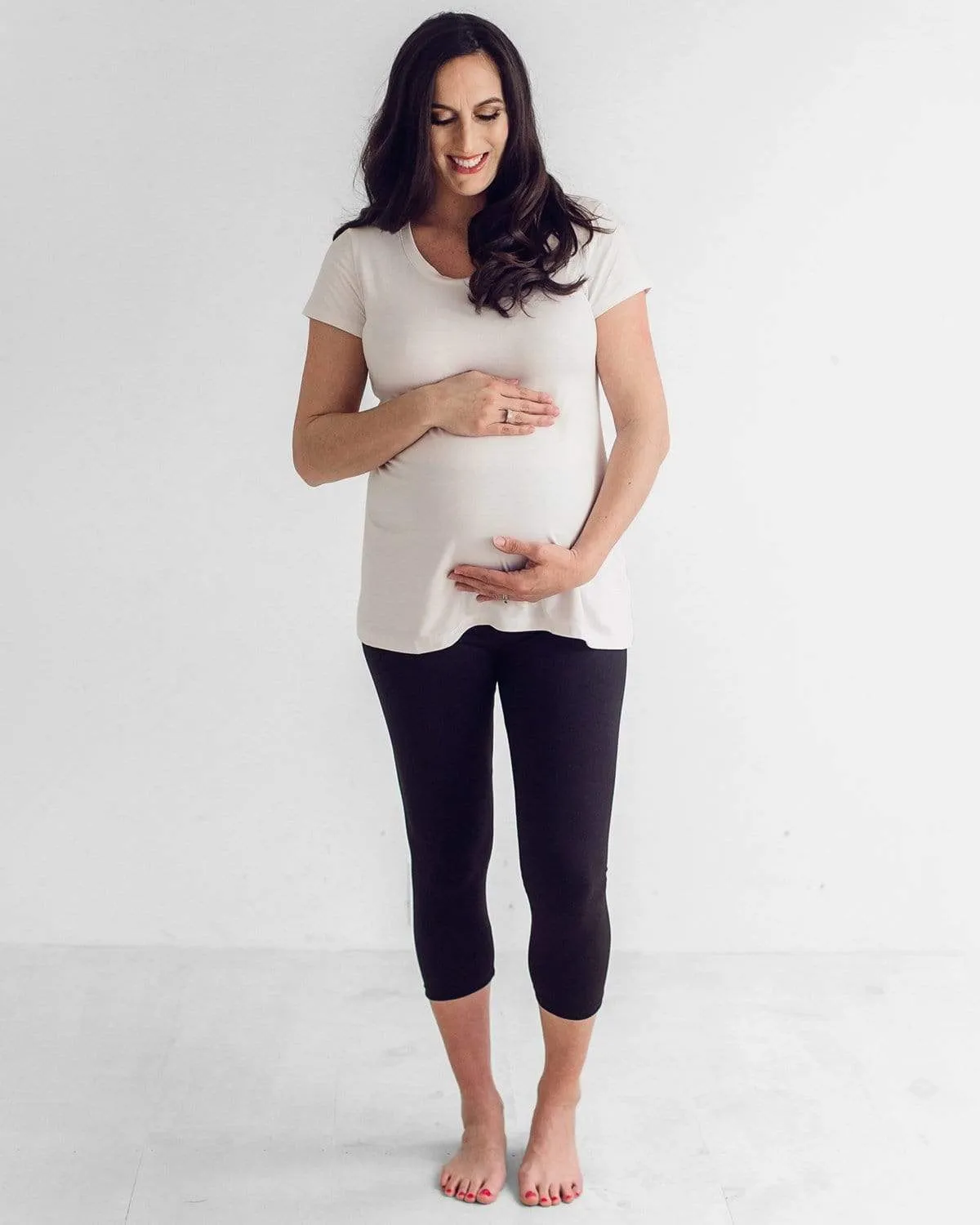 Comfy Maternity Cropped Leggings