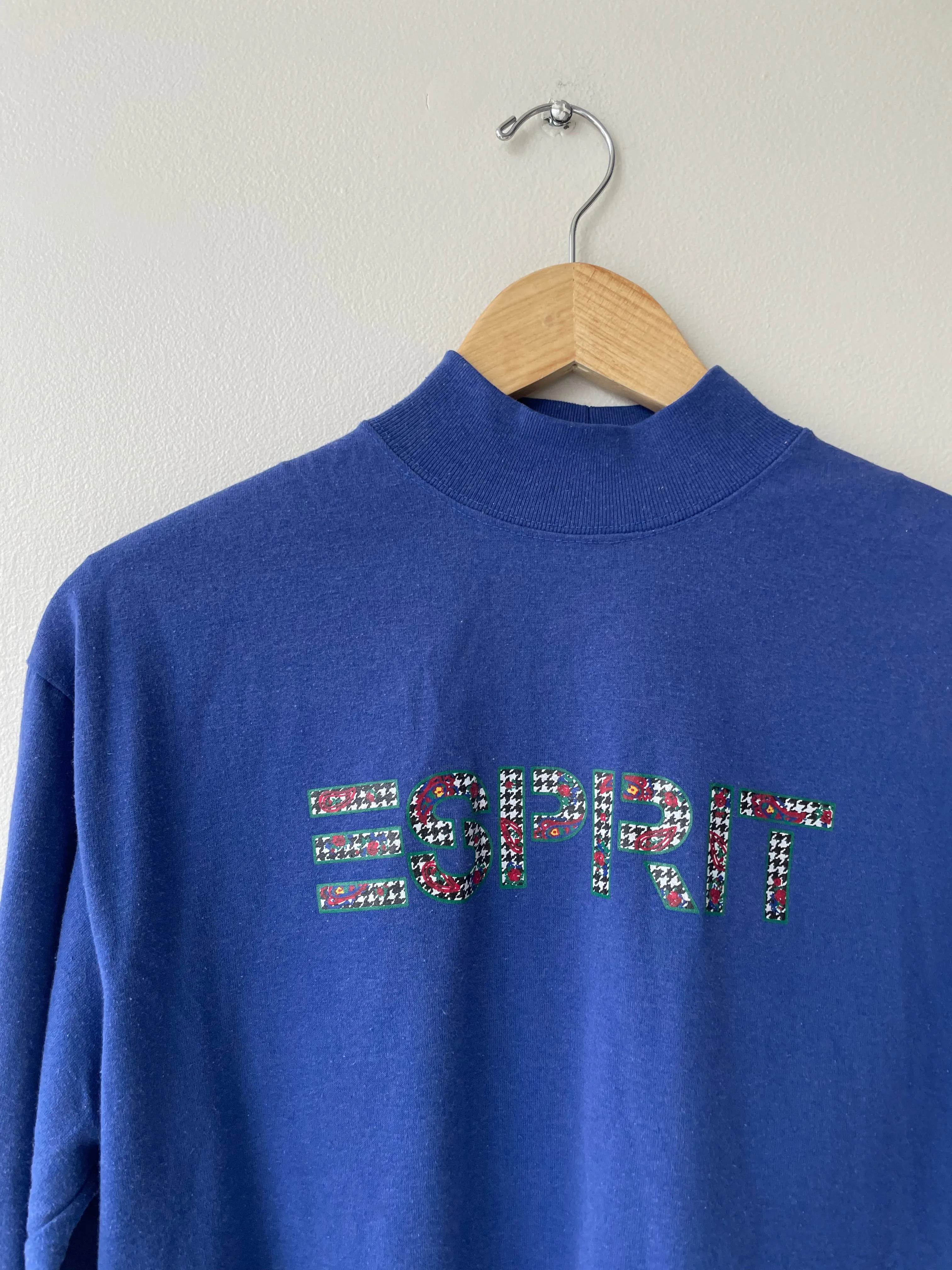 Esprit Mockneck